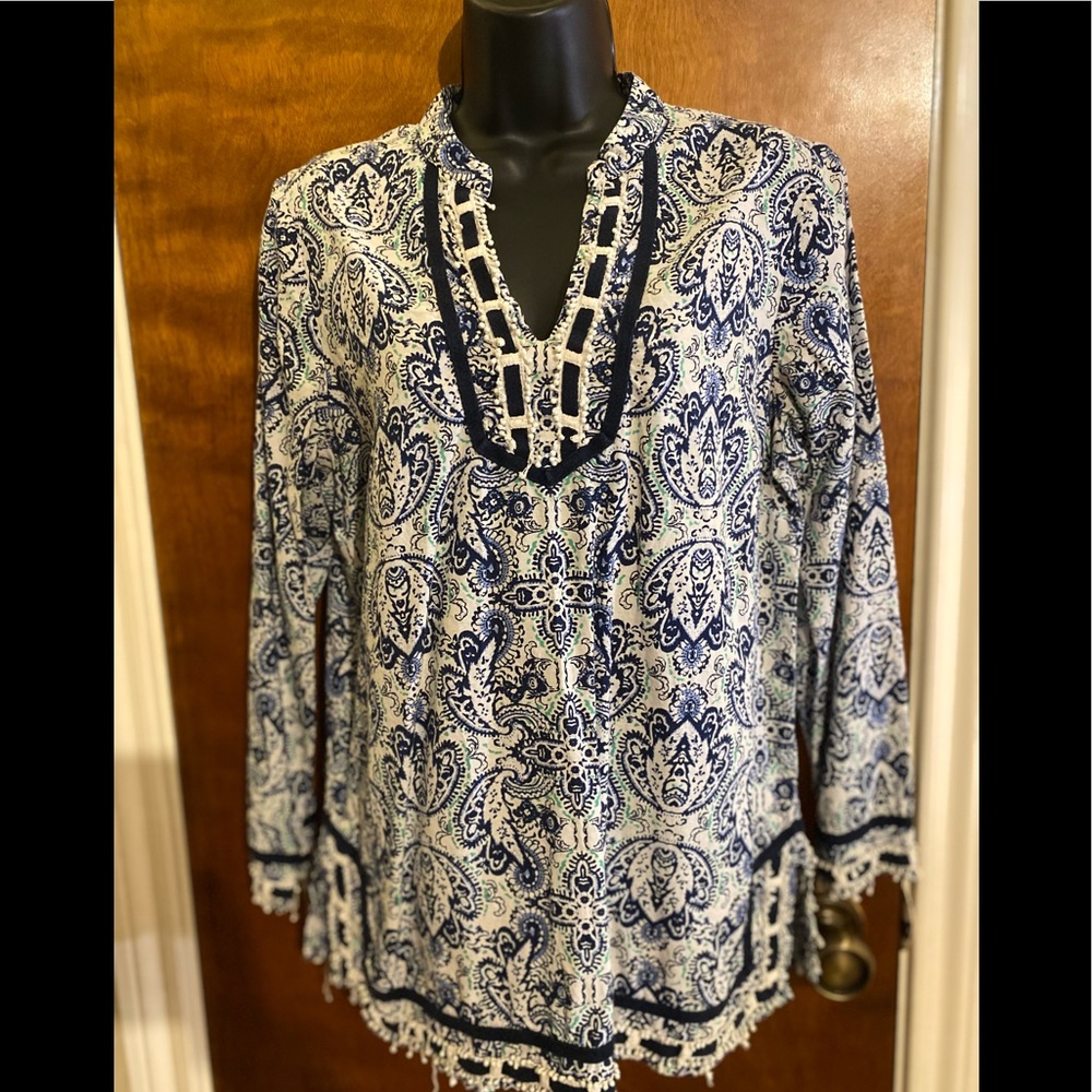 Beautiful tunic top